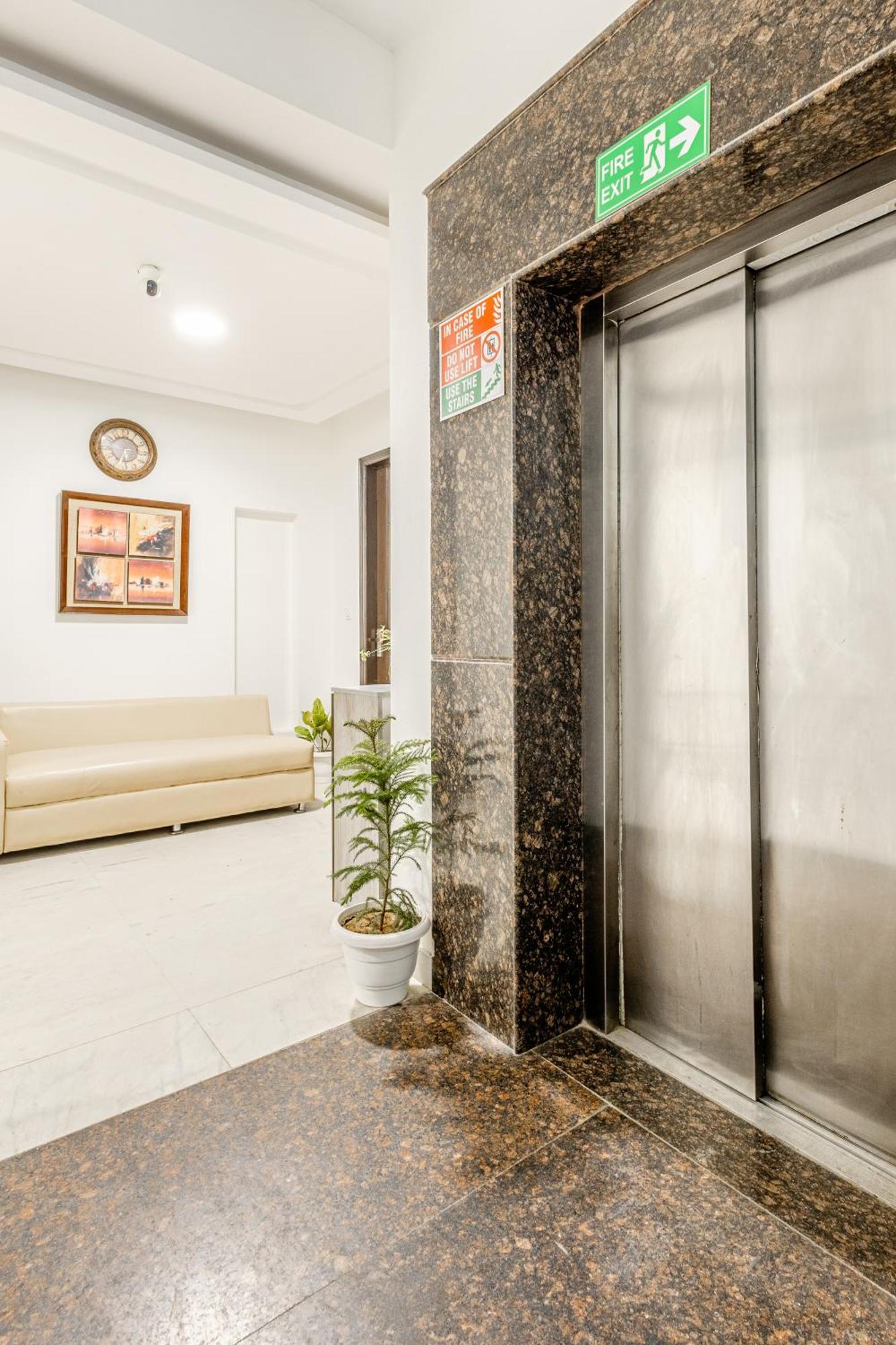 Lime Tree Service Apartment Golf Course Road, גורגאון מראה חיצוני תמונה