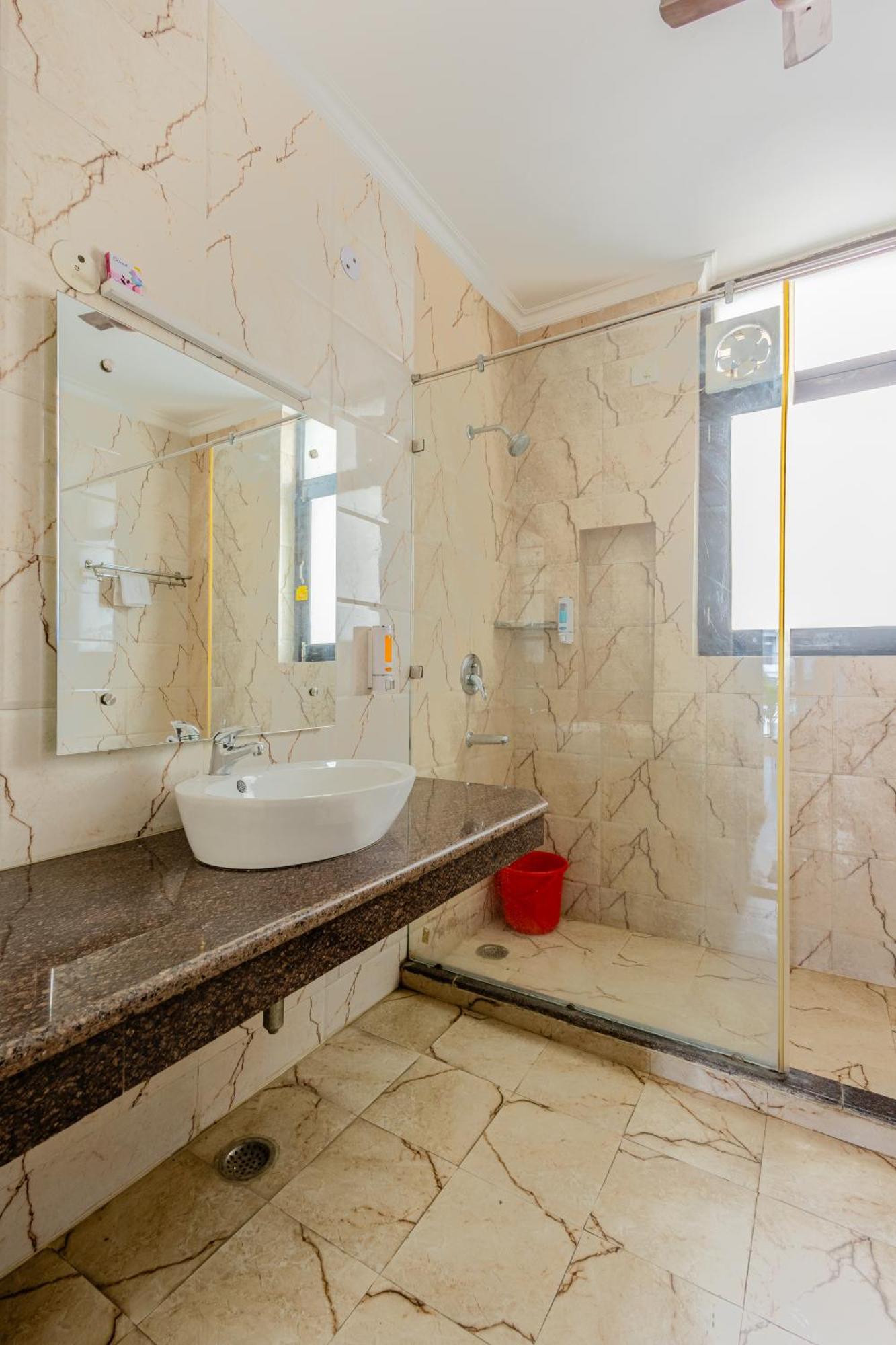 Lime Tree Service Apartment Golf Course Road, גורגאון מראה חיצוני תמונה