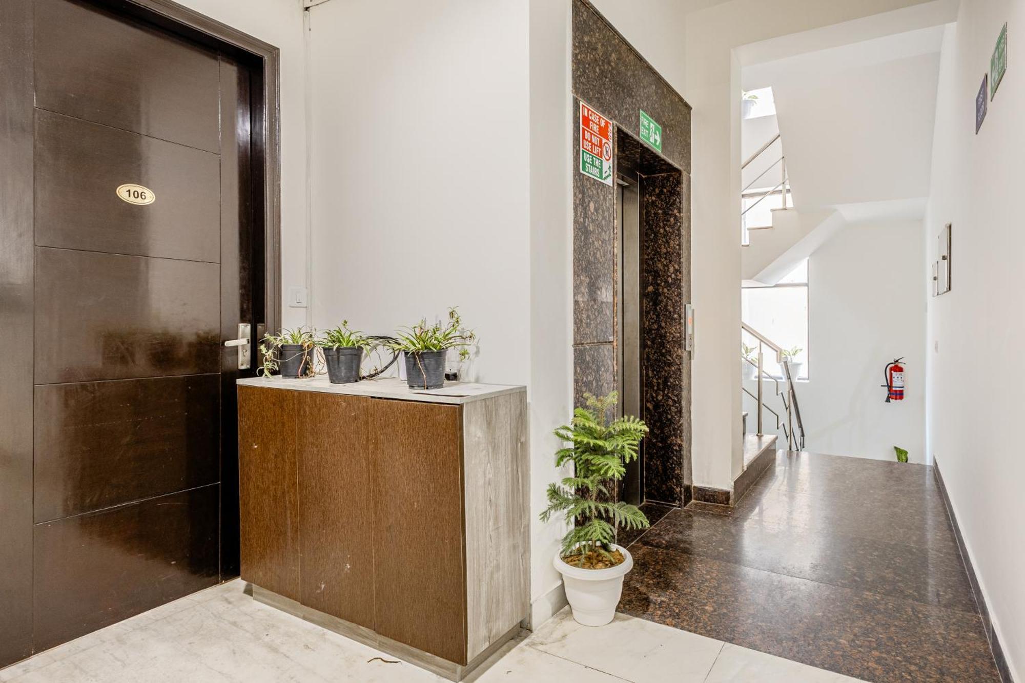 Lime Tree Service Apartment Golf Course Road, גורגאון מראה חיצוני תמונה